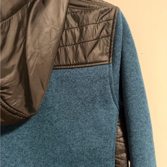 New Balance Teal and Black Hooded Jacket - Picture 9 of 13